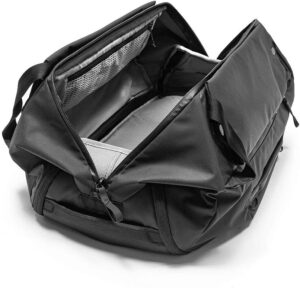Peak Design Duffelpack 65L storage space