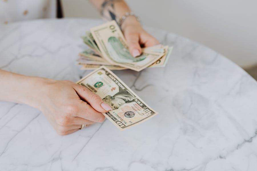 Managing Finances for International Travel